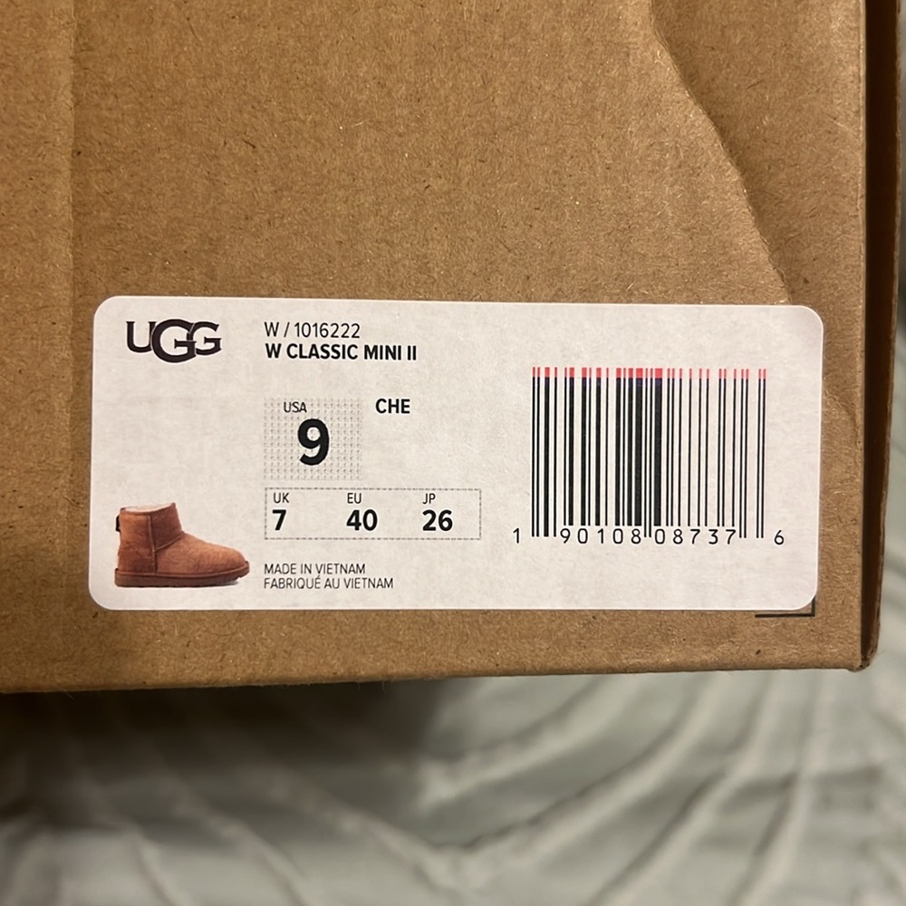 Authentic Ugg Classic Mini Ii. - image 7